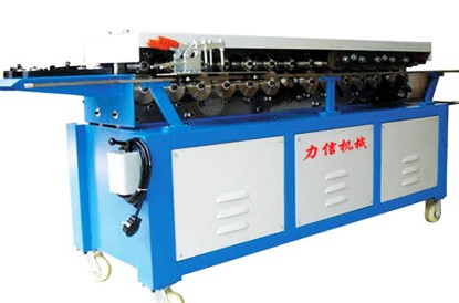 風(fēng)管制作中共板法蘭機施工要求